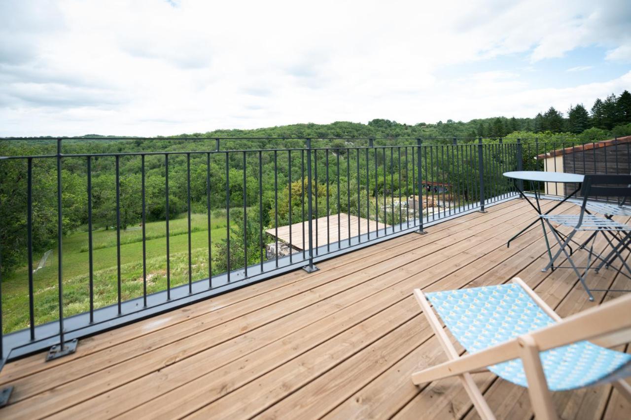 Lot En Dock 3 Logements Atypiques Et Ecologiques En Vallee De La Dordogne Souillac Exterior foto